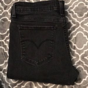 Levi jeans